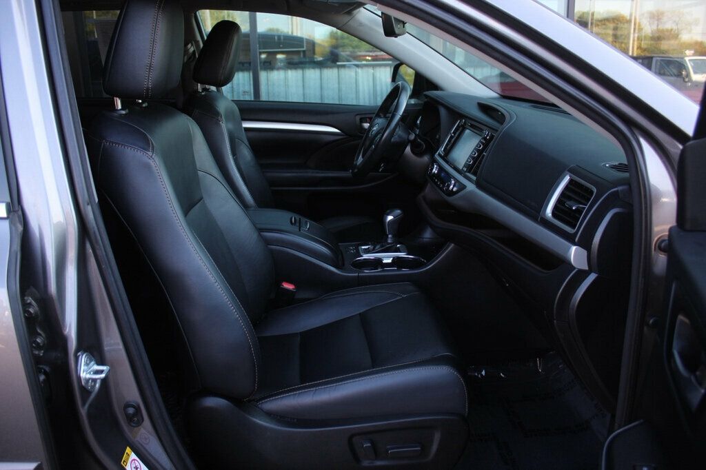 2018 Toyota Highlander XLE photo 7