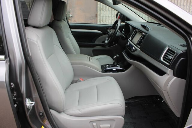 2018 Toyota Highlander ONE OWNER XLE W/ NAVIGATION, LEATHER, MOONROOF  - 23059274 - 6