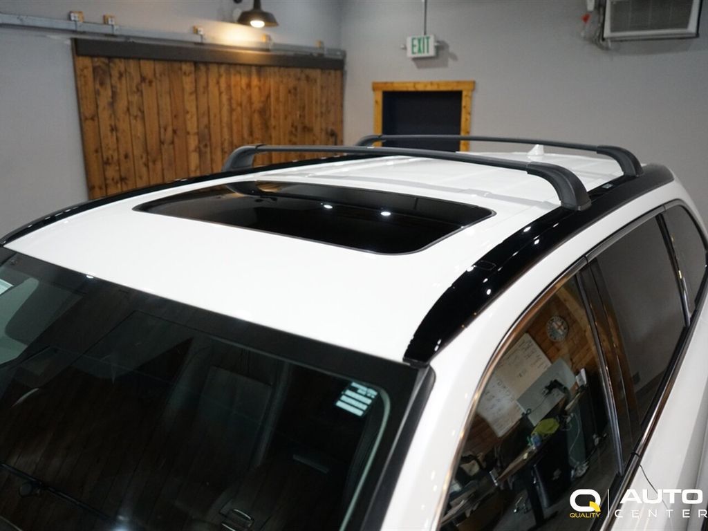 2018 Toyota Highlander SE V6 AWD - 22974761 - 9