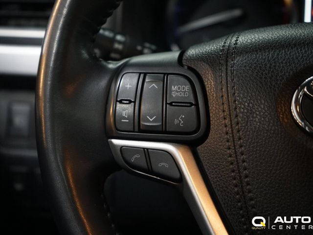 2018 Toyota Highlander SE V6 AWD - 22974761 - 20