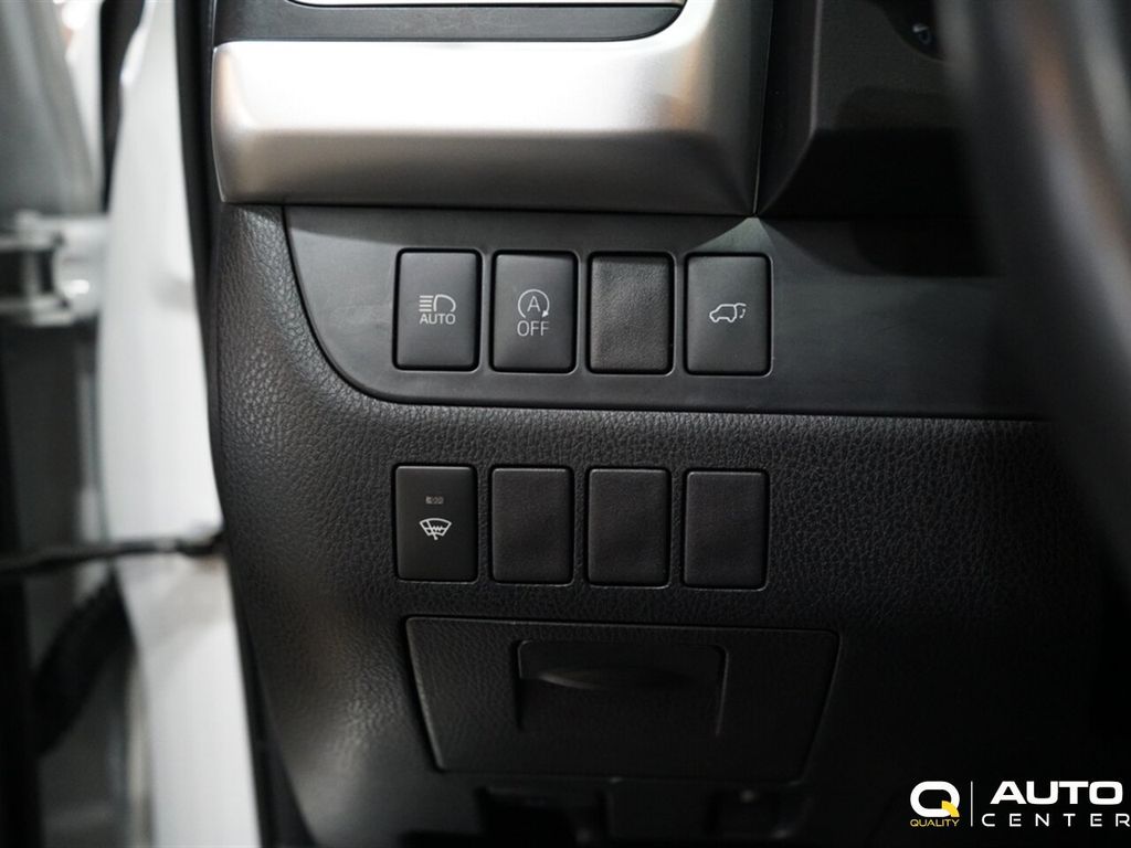 2018 Toyota Highlander SE V6 AWD - 22974761 - 25