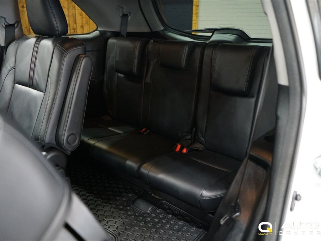 2018 Toyota Highlander SE V6 AWD - 22974761 - 38