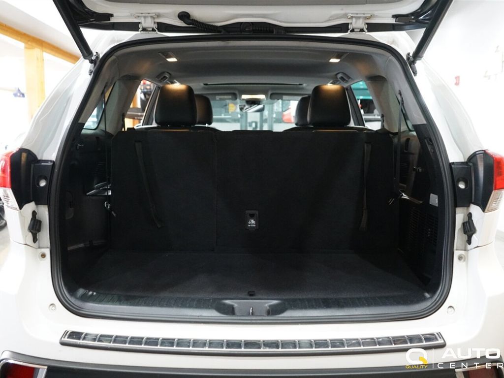 2018 Toyota Highlander SE V6 AWD - 22974761 - 40