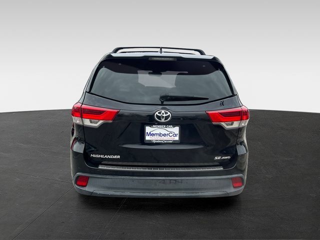 2018 Toyota Highlander SE V6 AWD - 22988299 - 3