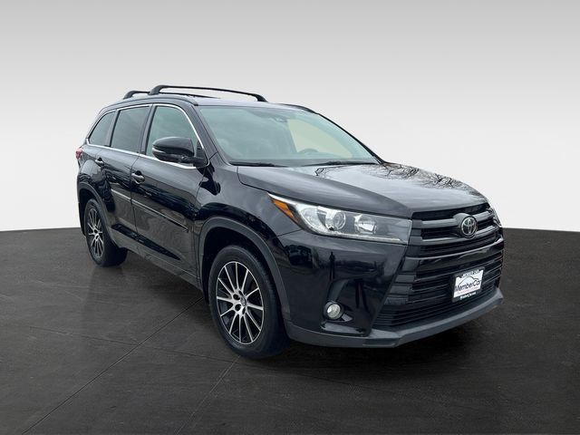 2018 Toyota Highlander SE V6 AWD - 22988299 - 6