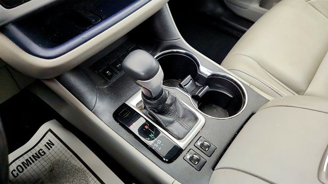 2018 Toyota Highlander XLE V6 - 23018231 - 16