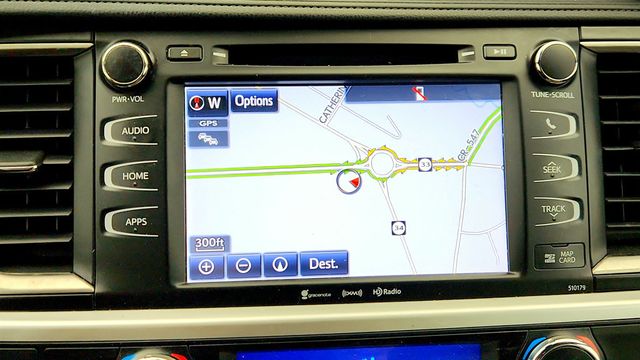 2018 Toyota Highlander XLE V6 - 23018231 - 19