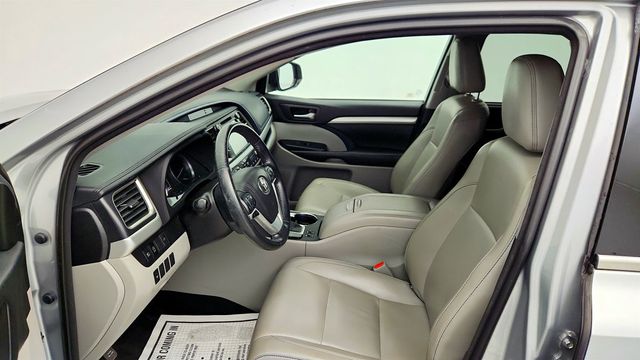 2018 Toyota Highlander XLE V6 - 23018231 - 20