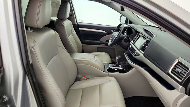 2018 Toyota Highlander XLE V6 - 23018231 - 25