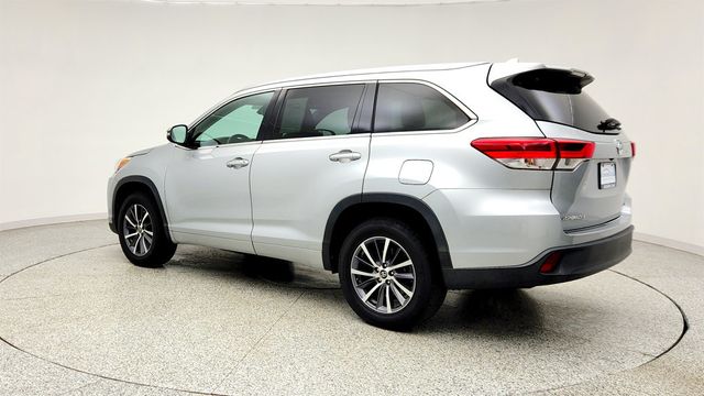 2018 Toyota Highlander XLE V6 - 23018231 - 6