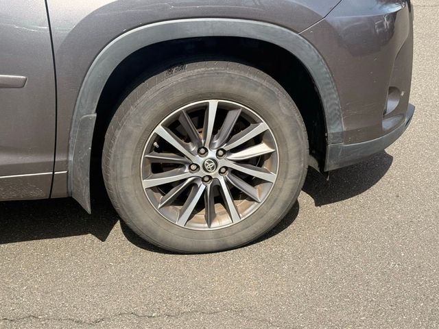 2018 Toyota Highlander XLE V6 AWD - 23001660 - 15