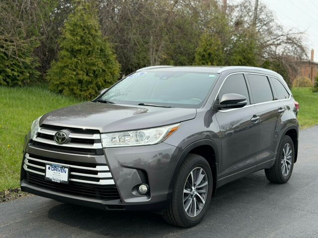 2018 Toyota Highlander XLE V6 AWD - 23002544 - 1