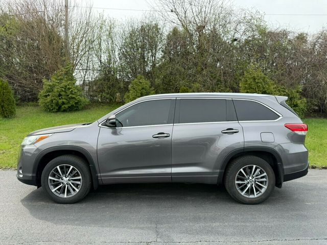 2018 Toyota Highlander XLE V6 AWD - 23002544 - 2