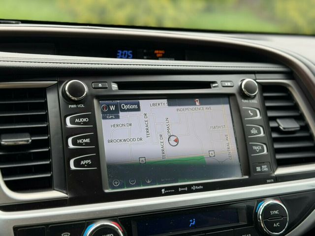 2018 Toyota Highlander XLE V6 AWD - 23002544 - 32
