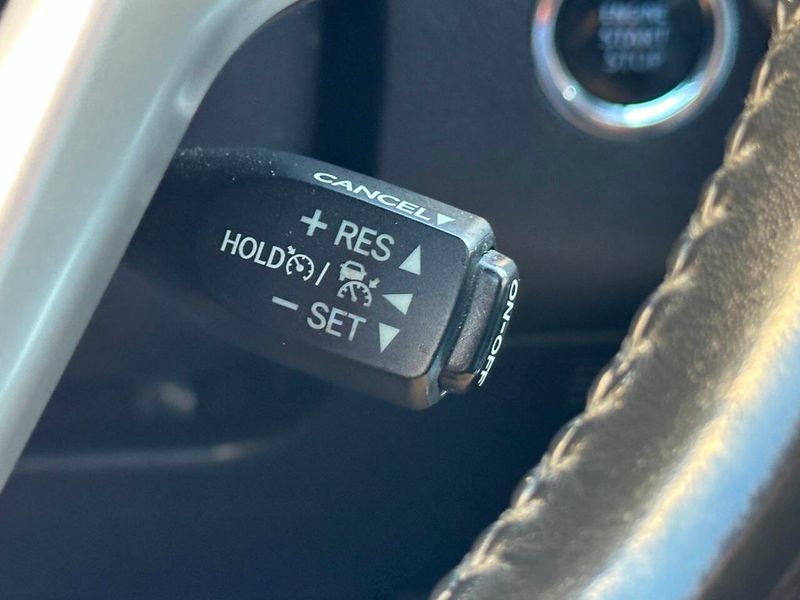 2018 Toyota Highlander XLE V6 AWD - 22916533 - 46