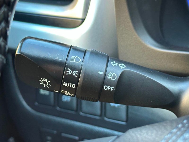 2018 Toyota Highlander XLE V6 AWD - 22916533 - 47