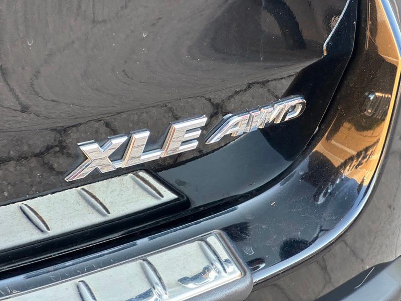 2018 Toyota Highlander XLE V6 AWD - 22916533 - 5