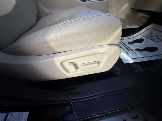 2018 Toyota Highlander XLE V6 AWD - 22937884 - 18