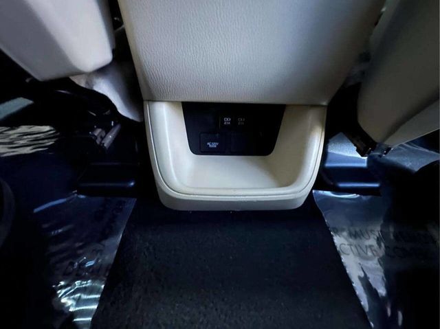 2018 Toyota Highlander XLE V6 AWD - 22937884 - 23