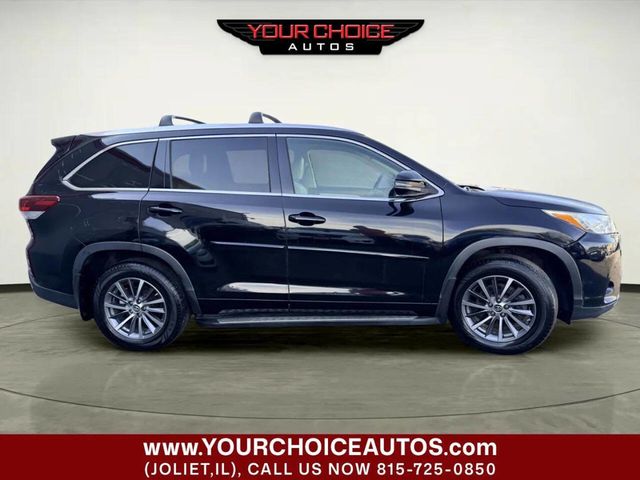 2018 Toyota Highlander XLE V6 AWD - 23036125 - 11