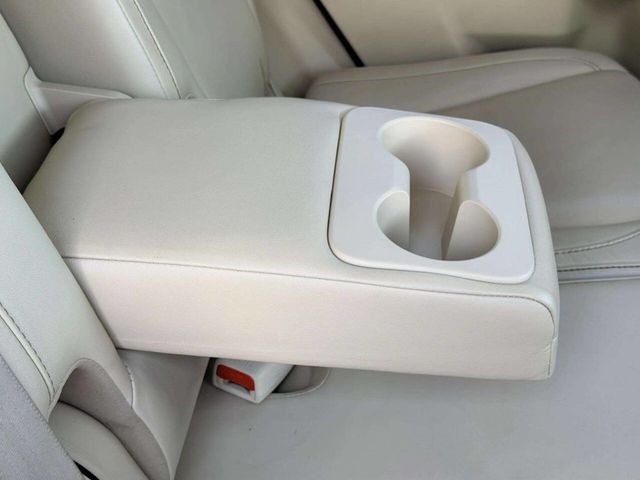 2018 Toyota Highlander XLE V6 AWD - 23036125 - 31