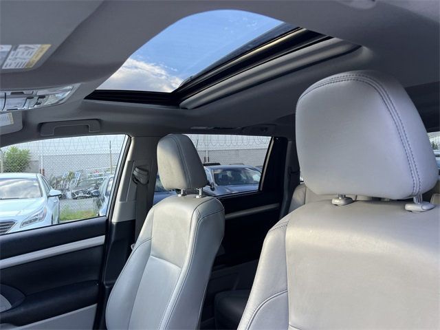 2018 Toyota Highlander XLE V6 AWD - 22924288 - 12