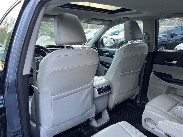 2018 Toyota Highlander XLE V6 AWD - 22924288 - 14
