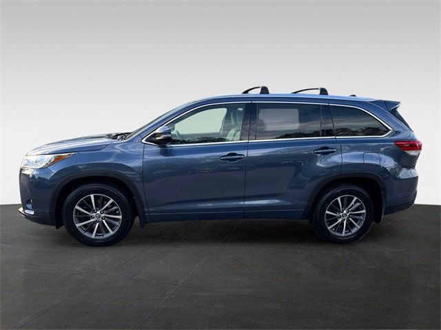 2018 Toyota Highlander XLE photo 2