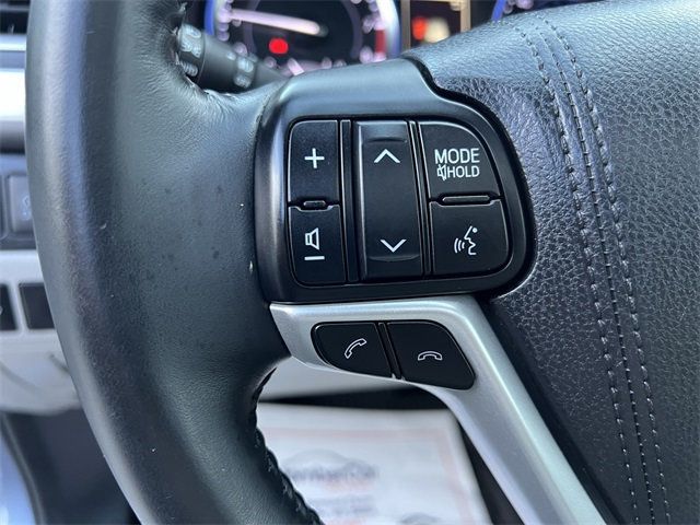 2018 Toyota Highlander XLE V6 AWD - 22924288 - 24