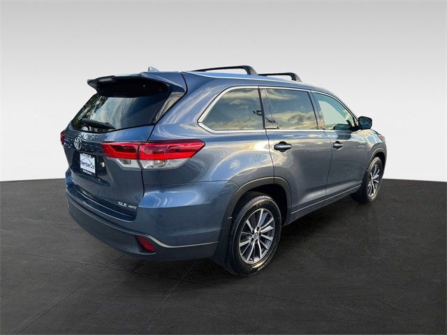 2018 Toyota Highlander XLE V6 AWD - 22924288 - 4