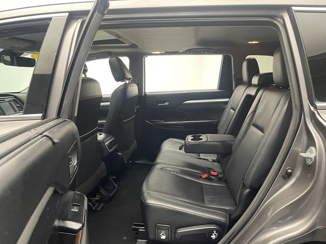2018 Toyota Highlander XLE V6 AWD - 22997040 - 33
