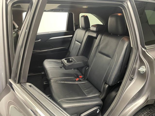 2018 Toyota Highlander XLE V6 AWD - 22997040 - 34