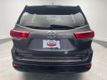 2018 Toyota Highlander XLE V6 AWD - 22997040 - 5