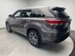 2018 Toyota Highlander XLE V6 AWD - 22997040 - 6