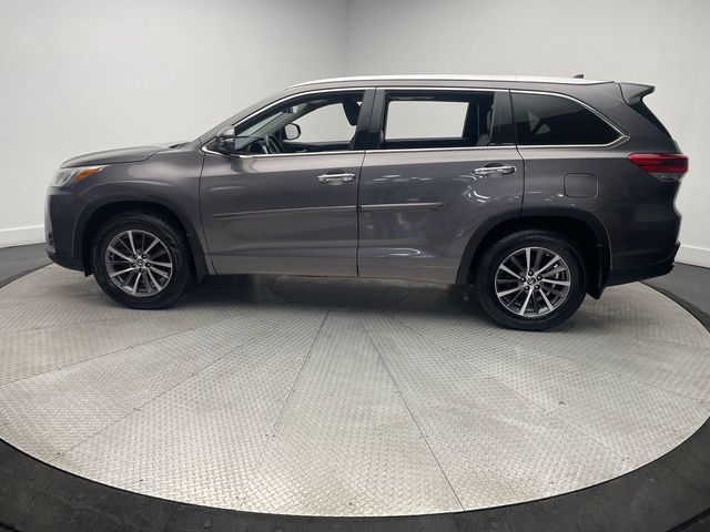 2018 Toyota Highlander XLE V6 AWD - 22997040 - 7