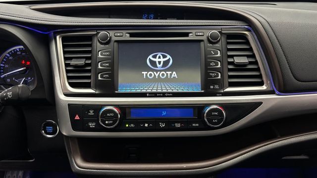 2018 Toyota Highlander XLE V6 AWD - 23037065 - 15