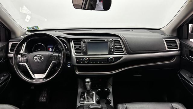 2018 Toyota Highlander XLE V6 AWD - 23037065 - 24