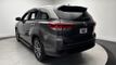 2018 Toyota Highlander XLE V6 AWD - 23037065 - 30