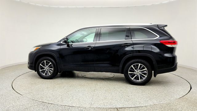 2018 Toyota Highlander XLE V6 AWD - 23031001 - 7
