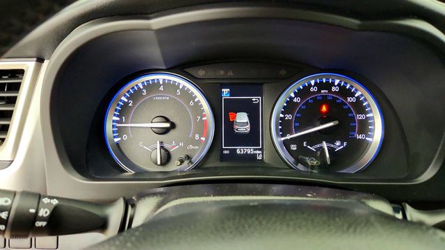 2018 Toyota Highlander XLE V6 AWD - 23079243 - 14