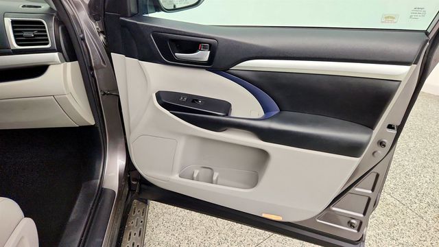 2018 Toyota Highlander XLE V6 AWD - 23079243 - 25