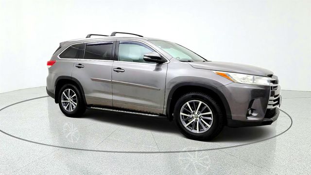 2018 Toyota Highlander XLE V6 AWD - 23079243 - 2