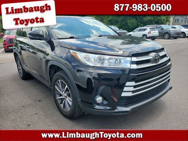 2018 Toyota Highlander XLE V6 FWD - 23039647 - 0