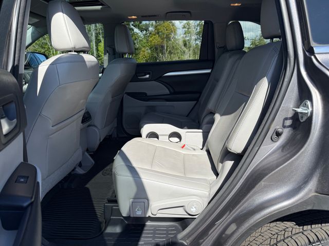 2018 Toyota Highlander XLE V6 FWD - 23007773 - 13