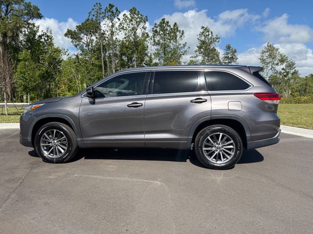2018 Toyota Highlander XLE V6 FWD - 23007773 - 1