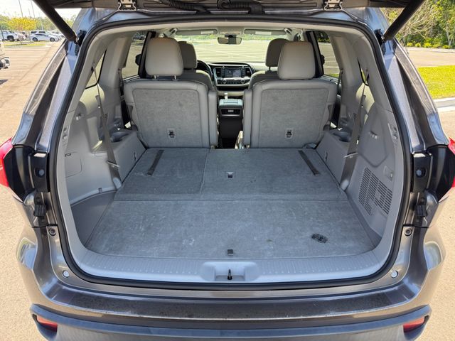 2018 Toyota Highlander XLE V6 FWD - 23007773 - 5