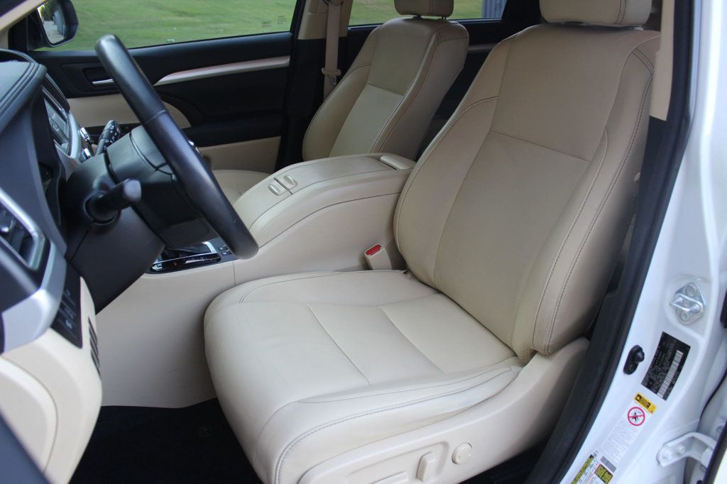 2018 Toyota Highlander XLE photo 17