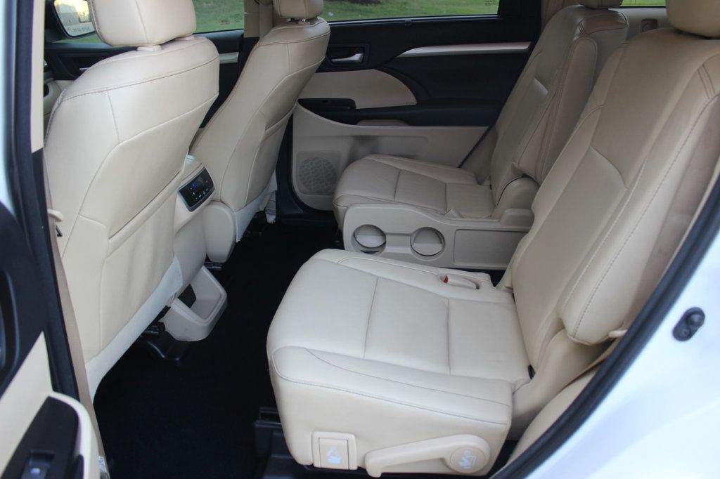 2018 Toyota Highlander XLE photo 23