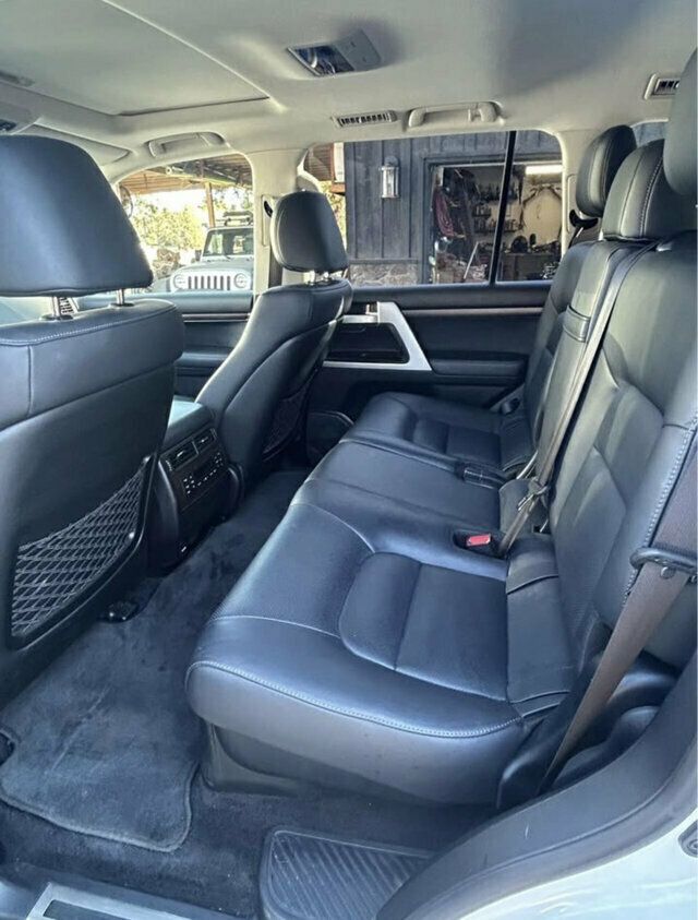 2018 Toyota Land Cruiser 200-Series/LandCruiser/Heated&CooledSeats/PowerSunroof/BackupCam - 23088641 - 2