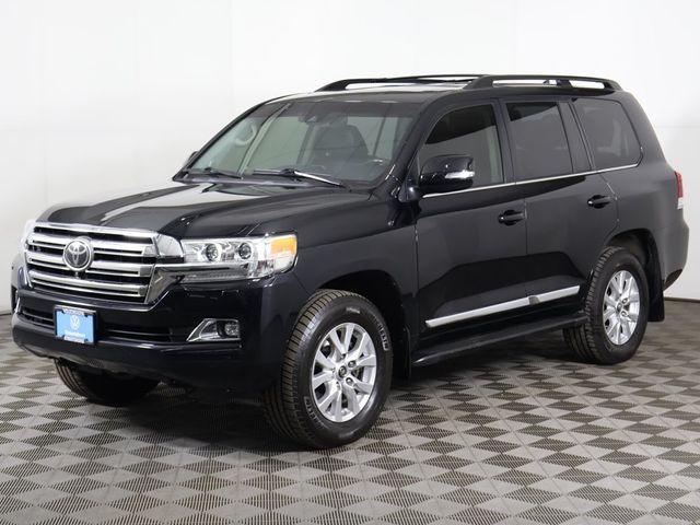 2018 Toyota Land Cruiser 4WD - 22956837 - 11
